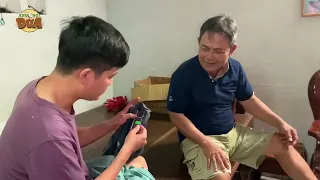 Ba vợ Khương Dừa được fan nữ trẻ đẹp tặng áo, mẹ vợ Khương Dừa cằn nhằn suốt buổi