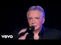 Lagu Michel Sardou - Une fille aux yeux clairs (Live 2005 au Palais Des Sports)