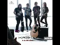 Seragam Hitam - Kristal