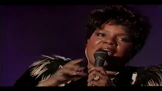 Download Gloria Gaynor - I Love You Baby (Live Music) MP3