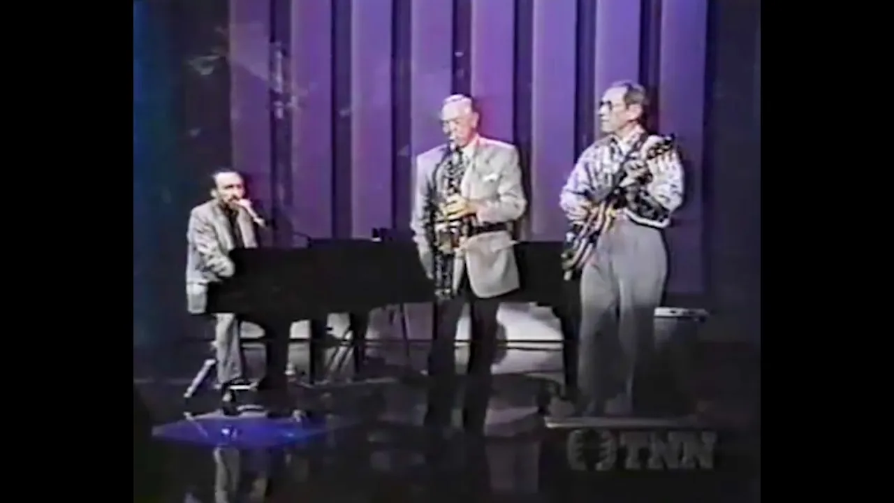 Ray Stevens, Chet Atkins, & Boots Randolph - "Yakety Sax/Axe" (Live on Nashville Now, 1993) Ray Stevens, Chet Atkins, & Boots Randolph - "Yakety Sax/Axe" (Live on Nashville Now, 1993)