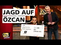 Download Lagu Fang den Promi mit Özcan Cosar | TV total