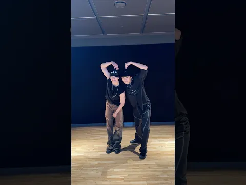 Hyunjin & 2PM Wooyoung "CEREMONY"