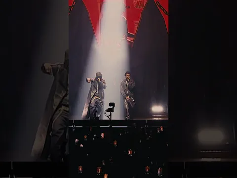 Rema & Shallipopi performing “BENIN BOYS” on the HEIS World Tour 🇳🇬