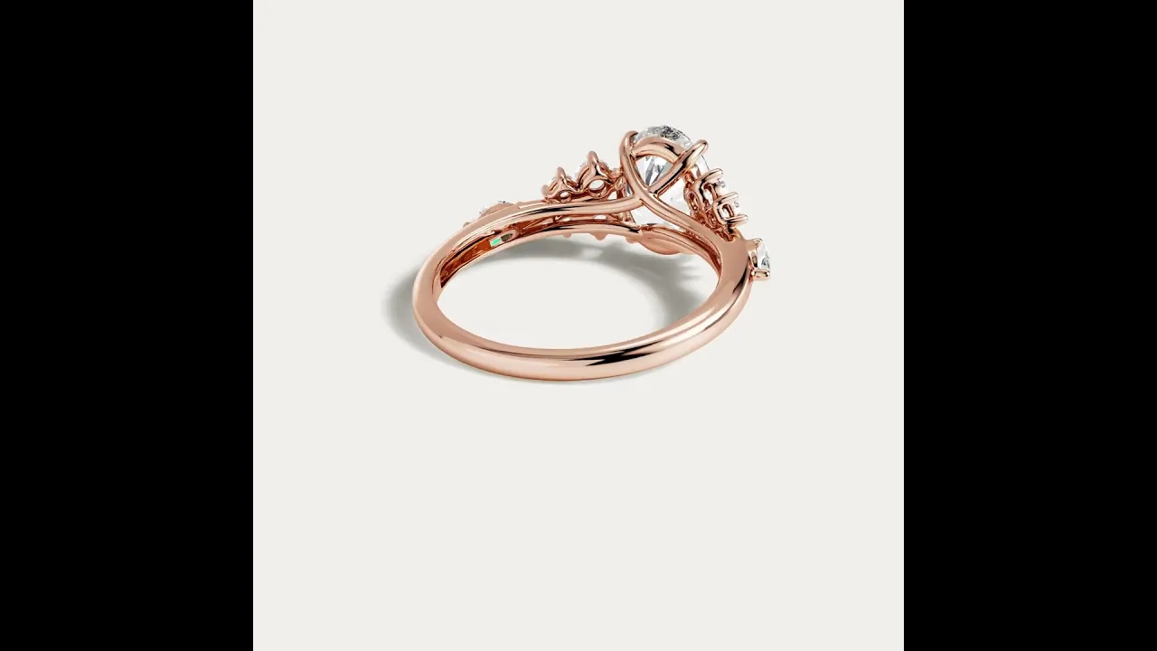 Ilaria丨Oval Cut Lab Diamond Floral Leaf Ring