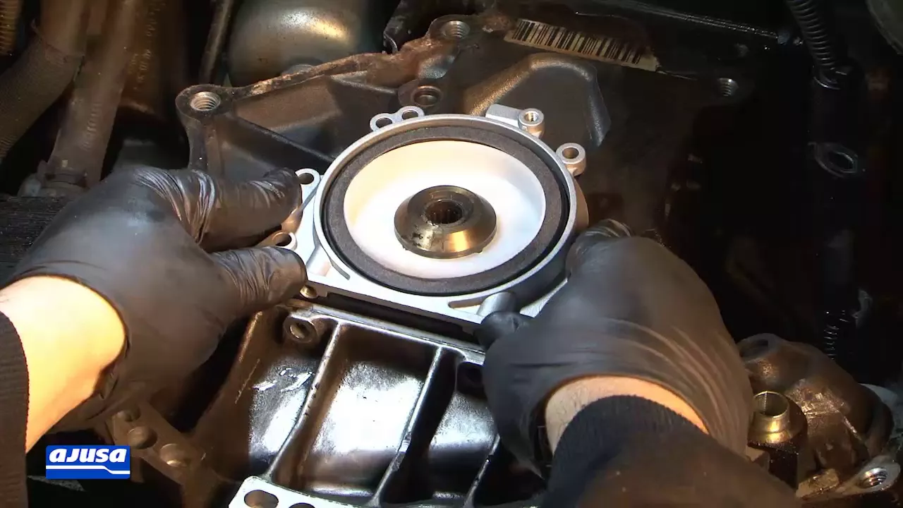 AUDI A4 1.9 (AWX) Oil Seal Assembly - Montaje Retén de Cigüeñal
