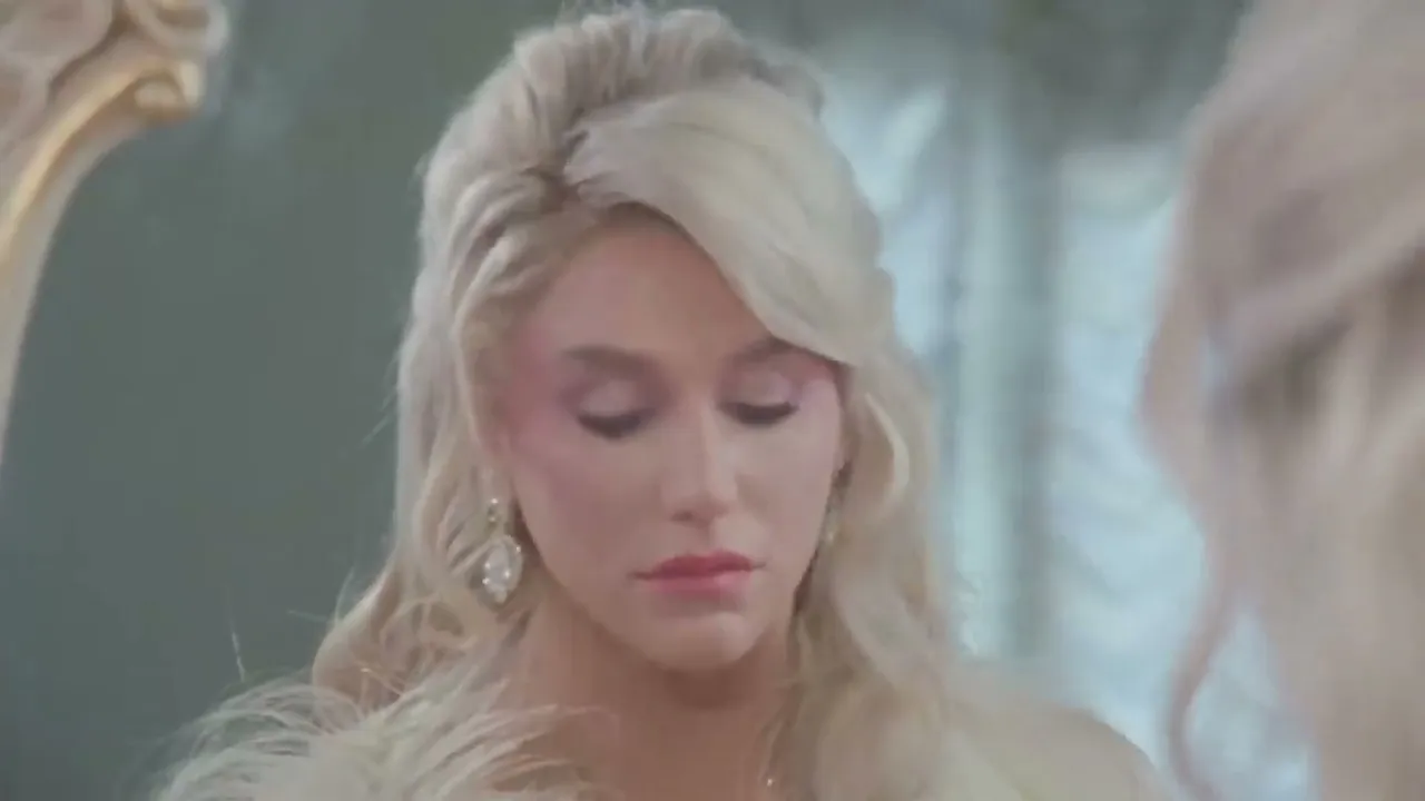 Kesha - Raising Hell (Official Video) ft. Big Freedia