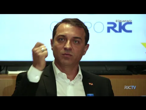 Governador Carlos Moises faz balanço do início de governo em Santa Catarina