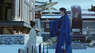 👑楚瑜长跪求圣恩卫韫撑伞挡风雪！#古装 #愛情 #甜蜜 #drama #movie #丁禹兮 #宋茜