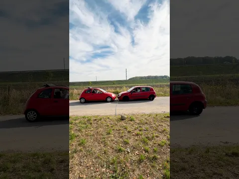 Który gruchot wygra przepychankę ?! 🔥