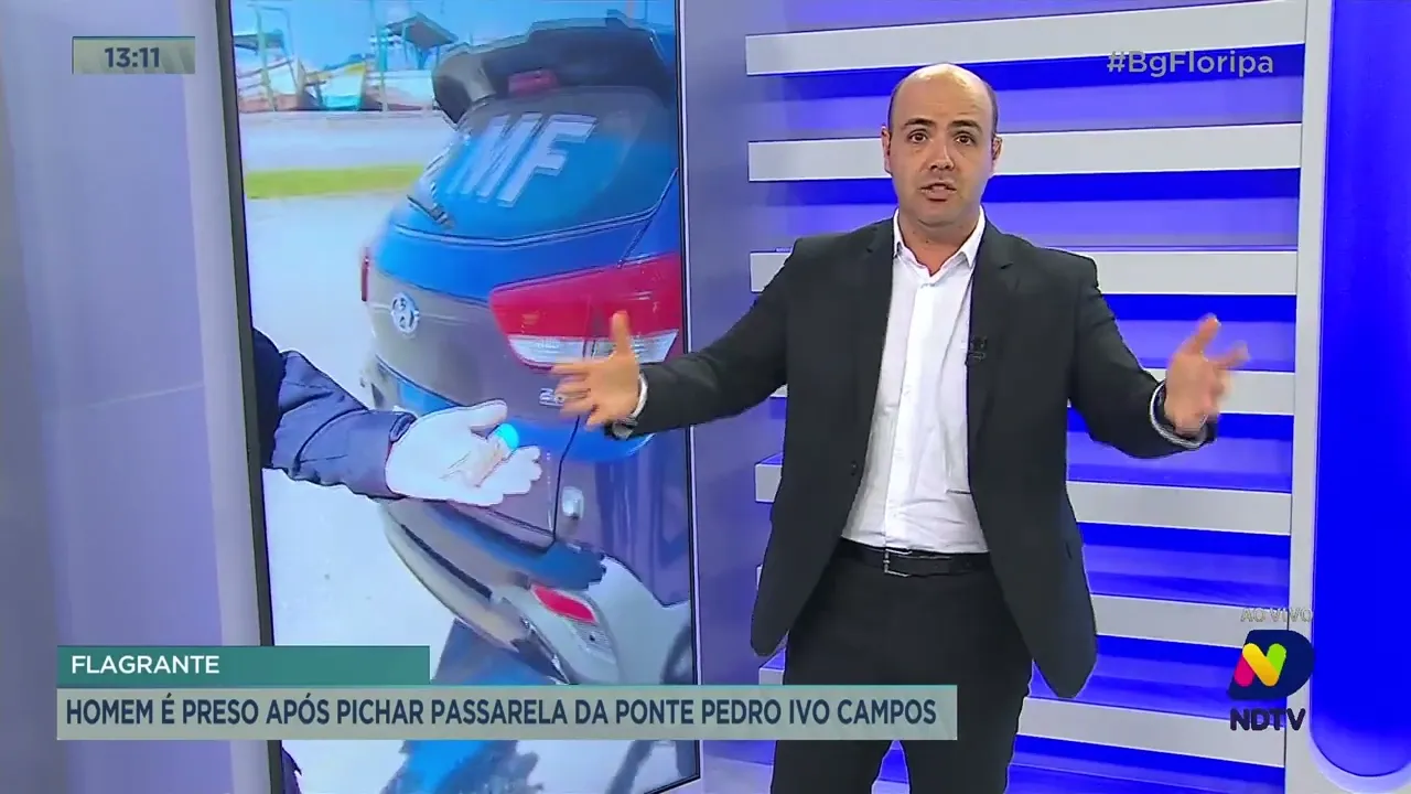 Homem é preso após pichar passarela da Ponte Pedro Ivo Campos em Florianópolis