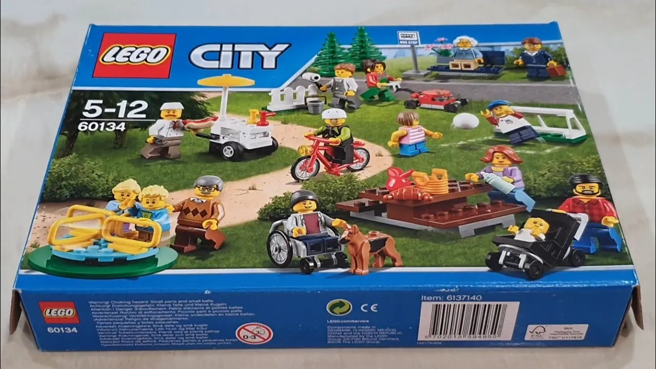 Lego city fun in the park people pack review!!!