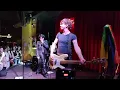 PALE WAVES - THERE'S A HONEY. Live en Madrid (15-9-26). Sala El Sol.