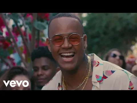 Clipe de Crush Blogueirinha - Léo Santana
