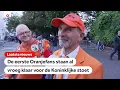 Download Lagu De eerste toeschouwers hebben al vroeg een plekje bemachtigd voor Prinsjesdag.