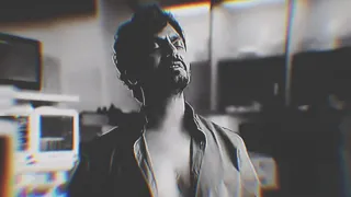Koi Umeed Bar Nhi Aati Nawazuddin Siddiqui Kick KASHI 