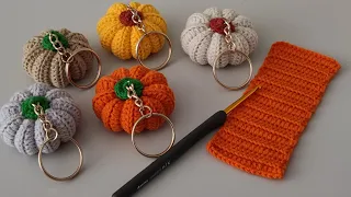 🎃Autumsa BEST Crochet Project for Beginners is a Pumpkin Keychain! 🍂 - Crochet Keychain Tutorial