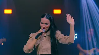 Angélica Azevedo - Tem Livramento - Clip Oficial
