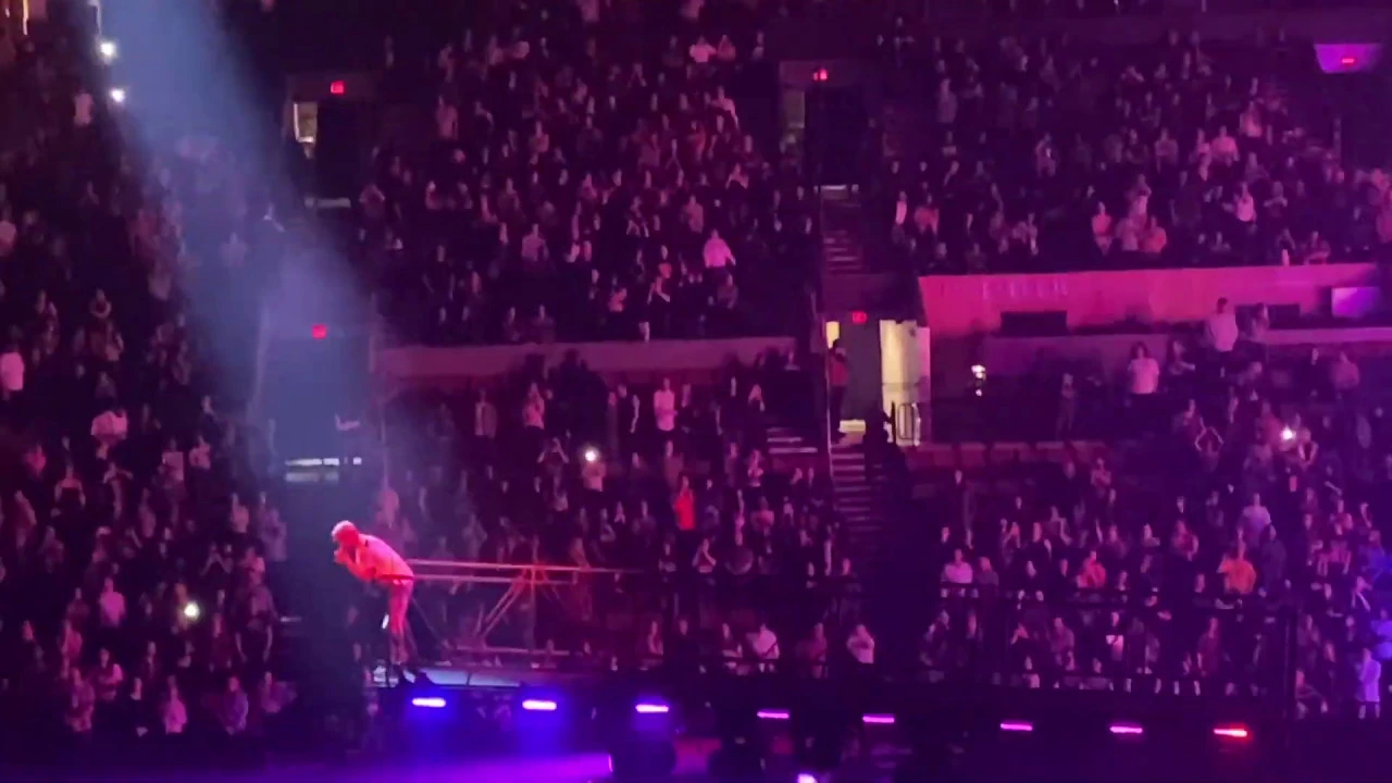 Everybody Hates Me - The Chainsmokers live - Portland, OR - 12/5/19