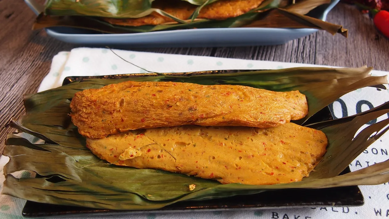 SUPER EASY Otah (Otak Otak)  Singapore Street Food & Nyonya Recipe