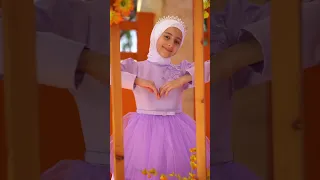 بالحجاب نفخر جوان ليليان حجاب جوان وليليان 