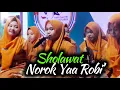 SUARA MERDU SANTRI PUTRI MEMBAWAKAN LAGU NUROK YA ROBBI' Pondok Pesantren Karangdurin