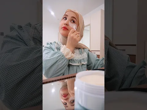 ✨ روتين متكامل ببكج واحد… لأن البشرة الجميلة تبدأ بعناية يومية صحيحة. للحجز 07865957977