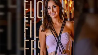 حلا شيحة تثير الجدل بالبكيني 