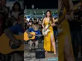 Download Lagu VIRAL MONYET MAIN GITAR VS PRAMUGARI CANTIK DI BANDARA RUSIA #monyetkui #tranding #viral #shorts