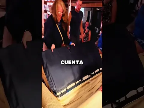 Este Niño Se Quedó Atrapado Dentro Del Sofá 🤯