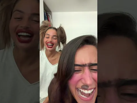 השחור בשיניים זה שוקולד למי שתהה