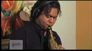 How Could An Angel Break My Heart Saxofones Hoyden 