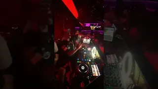 فلوسي بدلع ومش واخد علي التحويش 