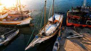 She’s Floating Again! — Sailing Yabá
