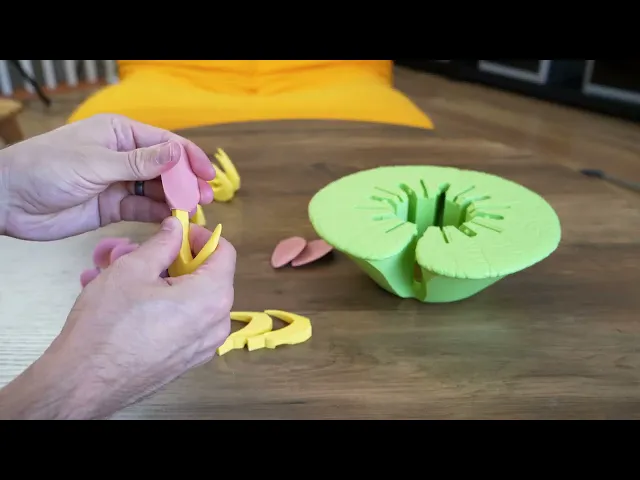 Lily Pad Cupholder - Pool Can Holder with Self Adjusting petals video thumbnail