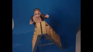                                              ندى نادر   حاجه زي كده دندنها