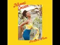 Paradise Plum - Naomi Cowan