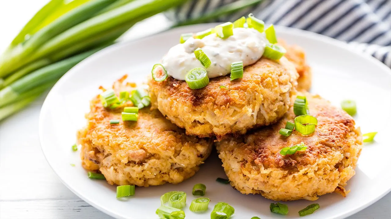 How to Make Perfectly Easy Crab Cakes   The Stay At Home Chef