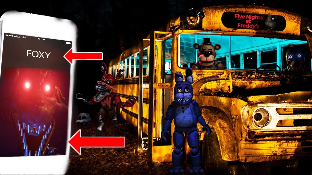(PURPLE GUY IS COMING?!) CALLING FOXY THE PIRATE ON FACETIME AT 3 AM | FREDDY CHICA & BONNIE APPEAR!