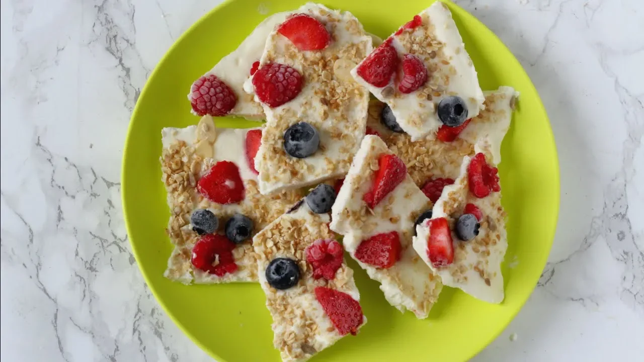 Breakfast Frozen Yogurt Bark