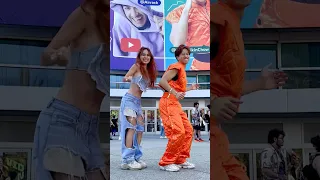 Makeba Dance With AlanChikinChow At Vidcon Andra Gogan 