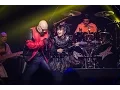 Download Lagu BABYMETAL \u0026 Rob Halford - Painkiller, Breaking The Law