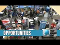 Students and Employers Connect at UAA s Fall Career Fair