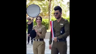 شـلون عن عيني تغيب وآنت لجروحي طـبيب 