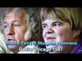 Stafke Fabri en Margriet Hermans in de studio van Radio Chicago