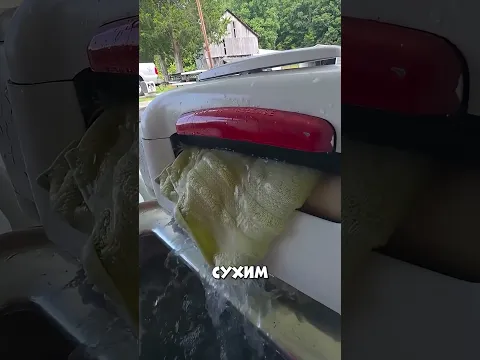 Эта машина выжимает воду до последней капли! #shorts