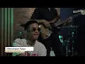Devano - Menyimpan Rasa (LIVE)