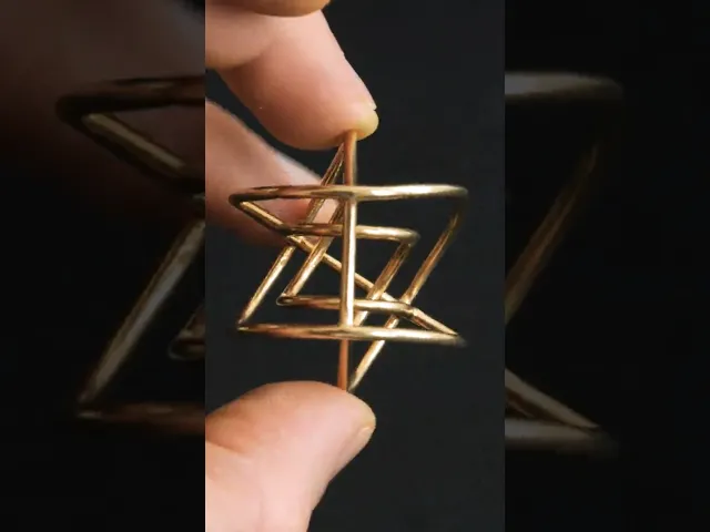 Quantum Wireframe Sphericon video thumbnail