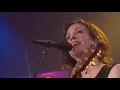Download Lagu Alanis Morissette - Head Over Feet (SoundStage)