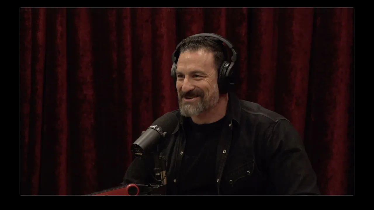 Joe Rogan Experience #2553 - Andrew Hubermsan